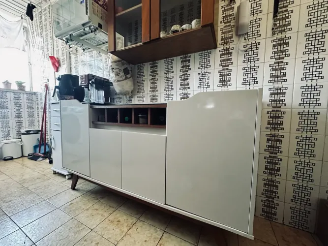 Balcão de sala ou cozinha 