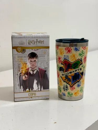 Copo térmico Harry Potter