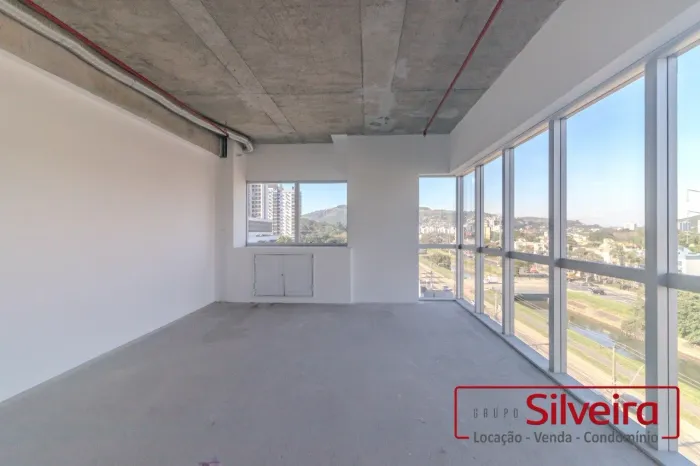 CONJUNTO COMERCIAL - JARDIM DO SALSO