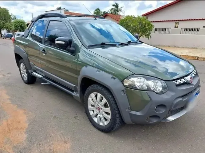 Fiat Strada Adventure 1.8/ 1.8 Locker Flex CE 2014