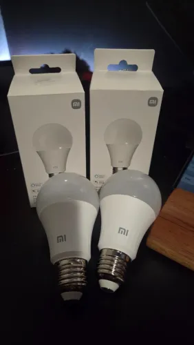 Lâmpadas Xiaomi Mi Smart Bulb