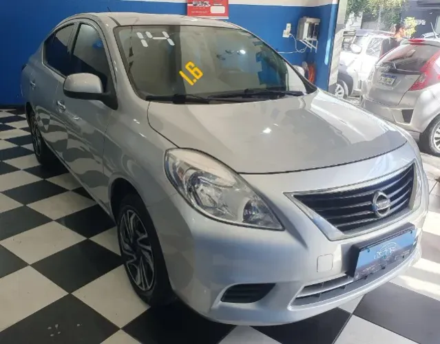 Nissan Versa SL 1.6 16V Flex Fuel 4P Mec. 2014