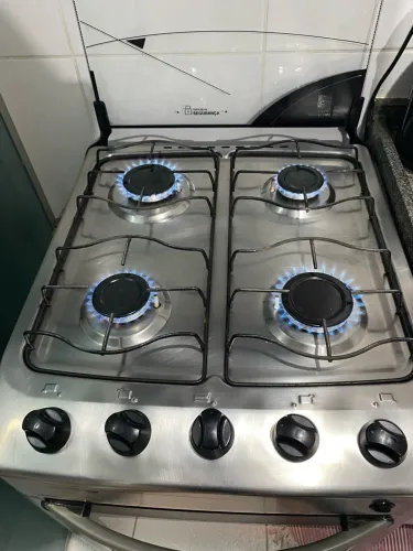 Fogão Esmaltec Inox para gás encanado