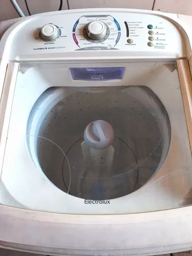 Máquina de lavar roupas Electrolux 15kg