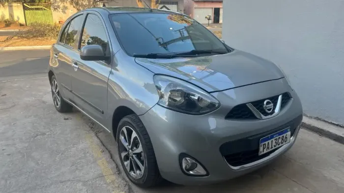 Nissan March SL 1.6 16V Flex Fuel 5P 2015