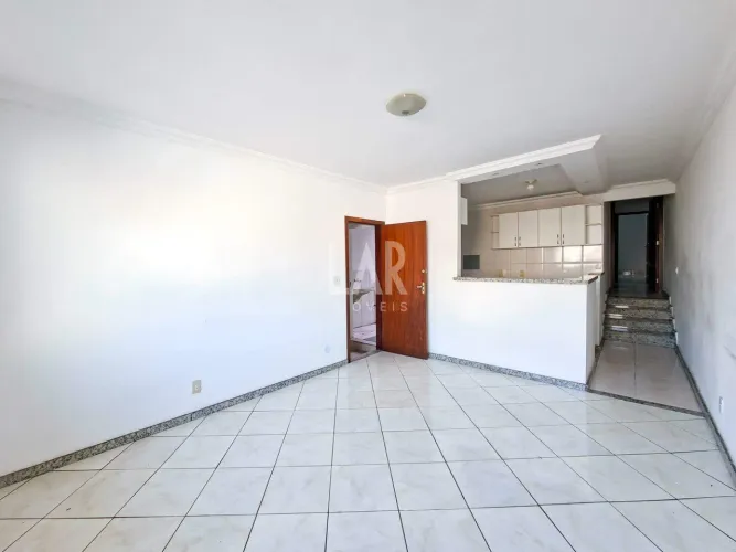 Casa Geminada para aluguel, 3 quartos, 1 suíte, 2 vagas, Ouro Preto - Belo Horizonte/MG