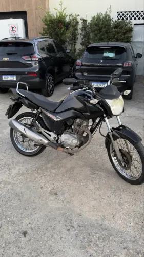 Vendo/Troco CF FAN 150 2015 