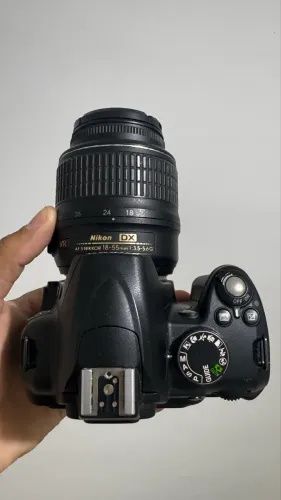 Nikon d3000
