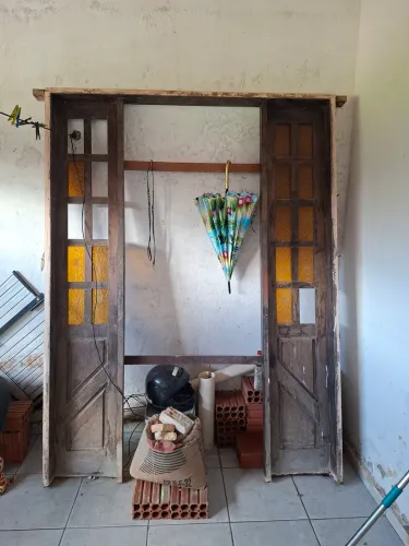 Portal em madeira jatoba