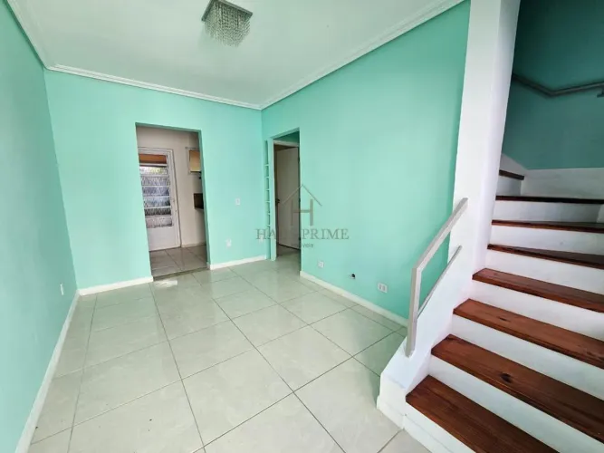 Casa para alugar em Cotia, Chácara Tropical (Caucaia do Alto), com 2 quartos, com 49 m²