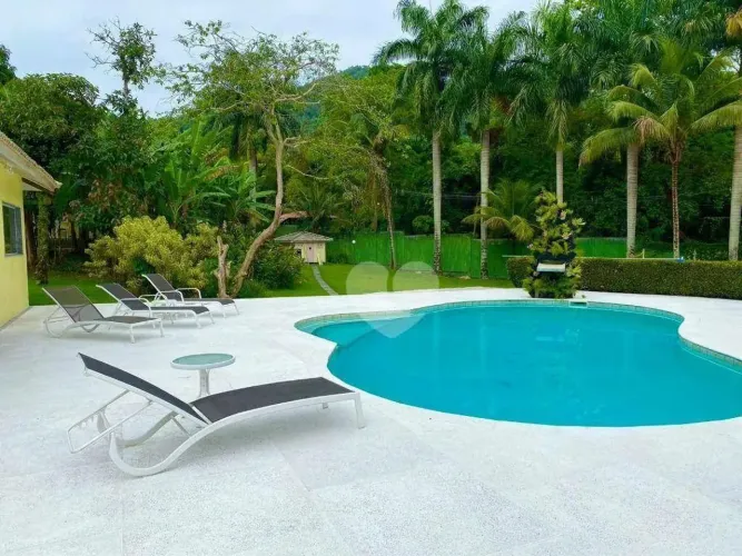 Chácara com 5 quartos à venda, 20000 m² por R$ 8.000.000 - Guaratiba - Rio de Janeiro/RJ