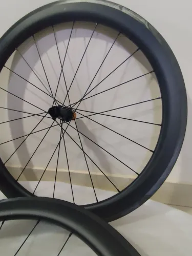 Rodas em carbono para Speed/ Road