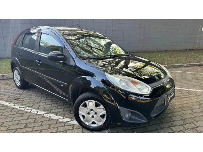 Ford Fiesta 1.0 Rocam SE Plus Hatch 8V Flex 4P Manual 2014
