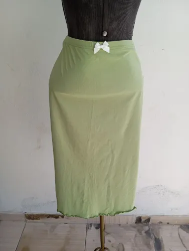 Saia verde claro coquette