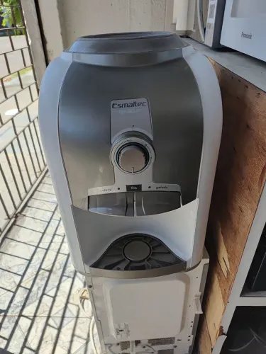 GELÁGUA ESMALTEC