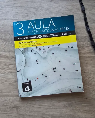 LIVRO ESPANHOL AULA INTERNACIONAL PLUS 3