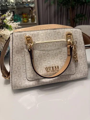 Bolsa Guess