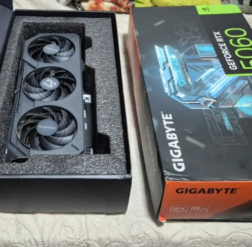 Rtx 5060 vendo ou troco ! Placa top demais