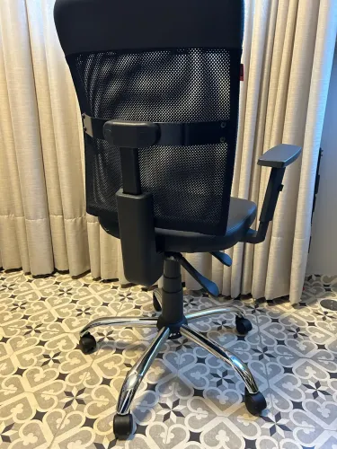 Cadeira de escritório 