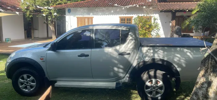 Mitsubishi L200 Triton GLS 3.2 CD TB Int.diesel MEC 2015