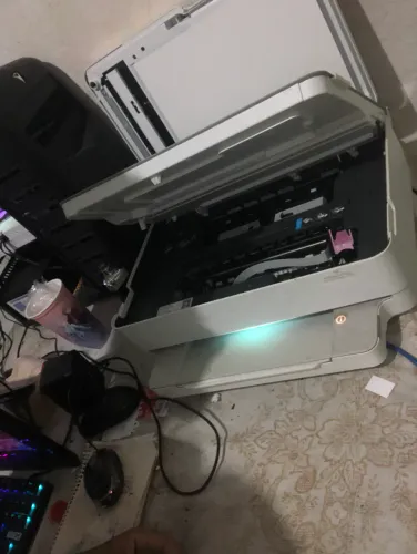 HP DeskJet Plus Ink Advantage 6476 Seminova : R$350