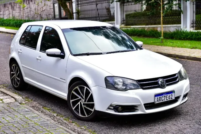 Volkswagen Golf Sportline 1.6 MI Total Flex 8V 4P 2012