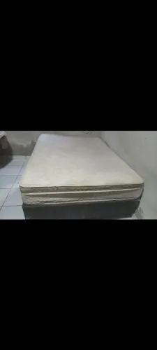 Cama King 300