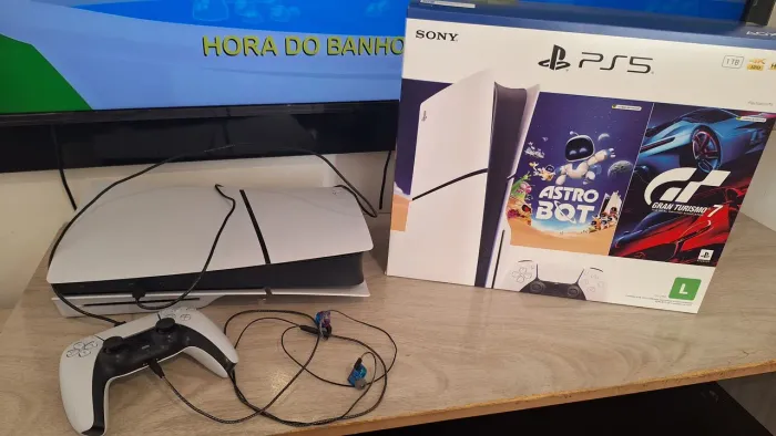 Playstation 5 com leitor de disco , 1TB