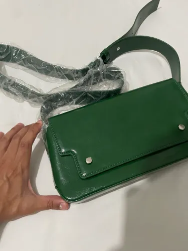 Bolsa feminina (NOVA)