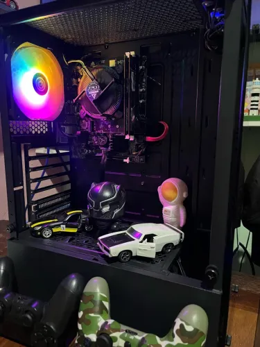 Pc Gamer muito top rodando jogos e programas