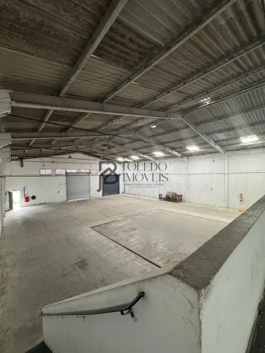 Pavilhão/Galpão Industrial - Conjunto com 3 Galpões à Venda  2.670m² Totais | Zona 02  Oci