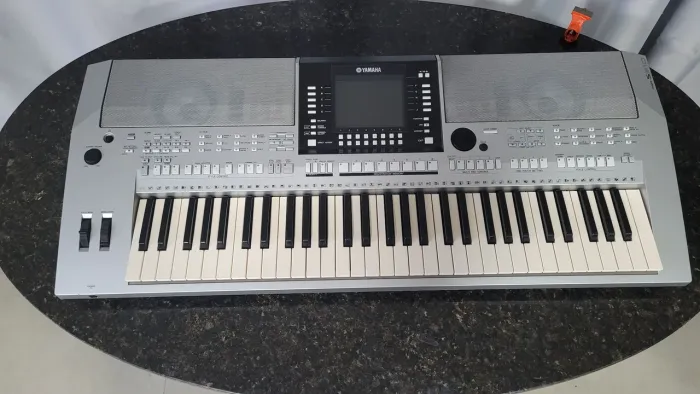 Teclado yamaha PSR S910