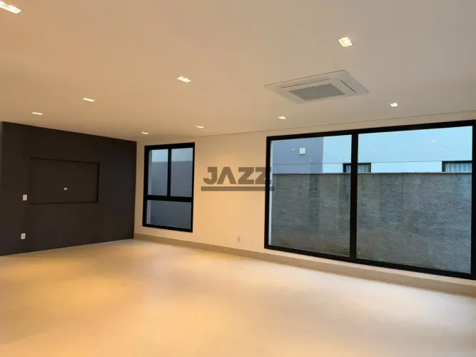 Casa Nova à Venda em Condomínio de Alto Padrão - Campinas/SP