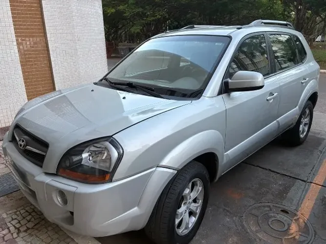 Hyundai Tucson 2.0 16V Aut. 2012