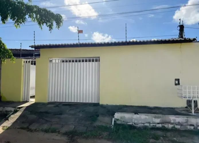 RS | ALUGO CASA EM CAJUPIRANGA