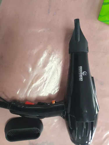 Secador de cabelo