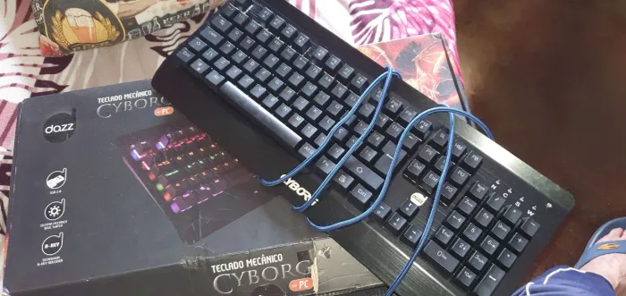 Teclado mecânico DAZZ Ciborg