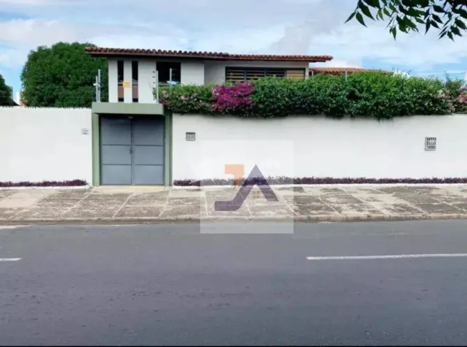 Casa Residencial e Comercial