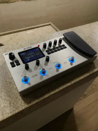 Pedaleira MVAVE MK300 para guitarra