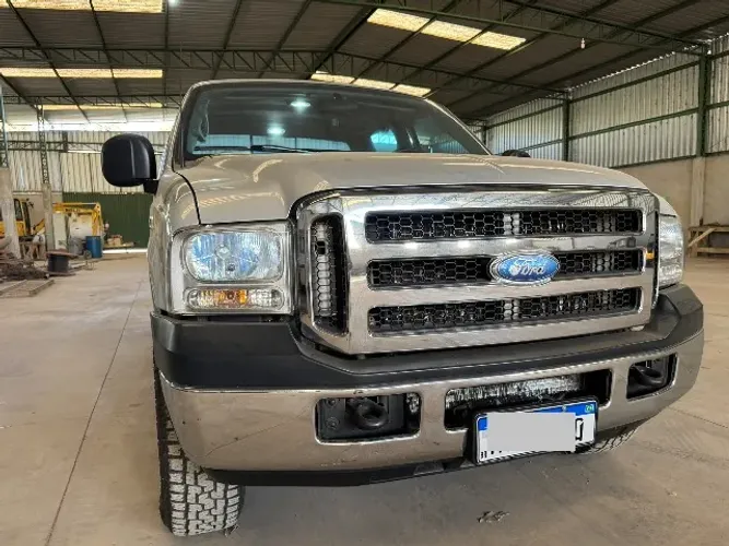 Ford F-250 XLT 3.9 4X4 CD TB Diesel 2007