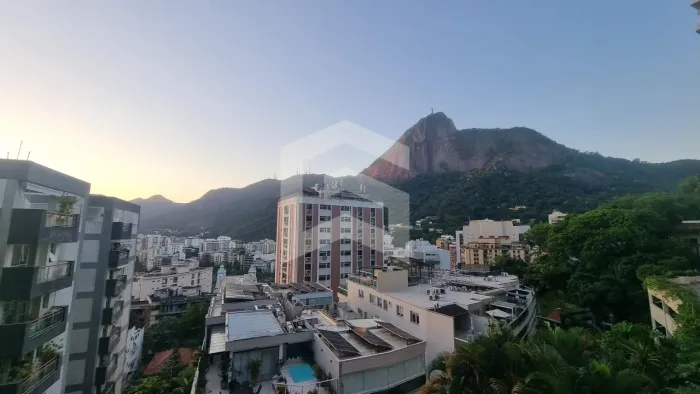 Alto Padrão para Venda em Rio de Janeiro, Lagoa, 5 dormitórios, 2 suítes, 1 banheiro, 2 va