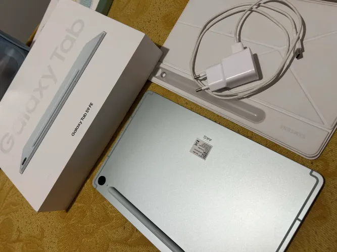 Galaxy Tab S9 FE 128g 