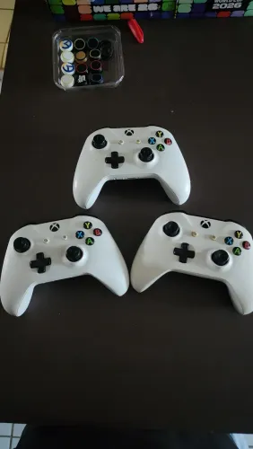 CONTROLE XBOX ONE (compatível com Smart TV)