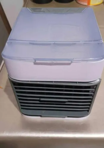 Mini Climatizador de Ar Portátil