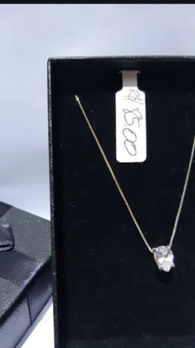 Colar feminino