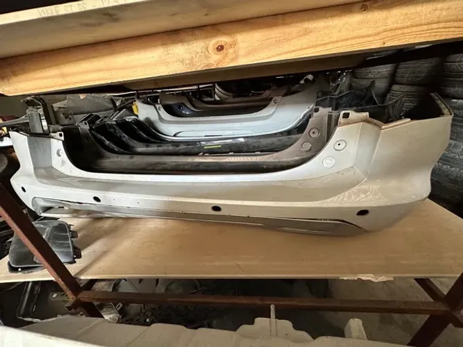 Parachoque Traseiro Pajero Sport 2019 2020 Original 1637