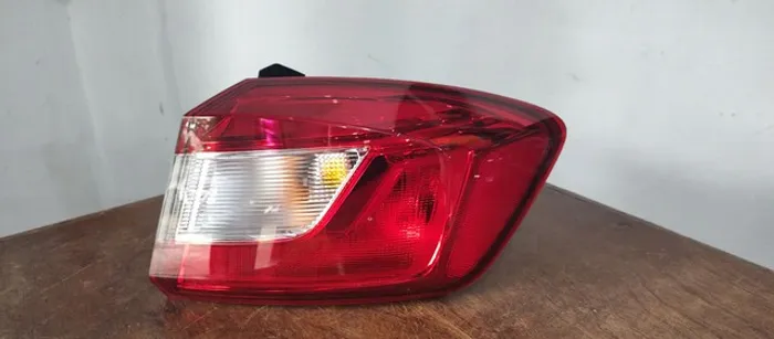 Lanterna cruze sedan 2017 2018 2019 2020