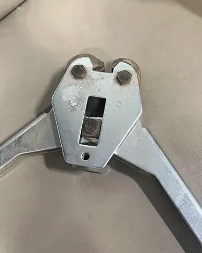 Selador vertical para fita de poliéster 5/8 TMX