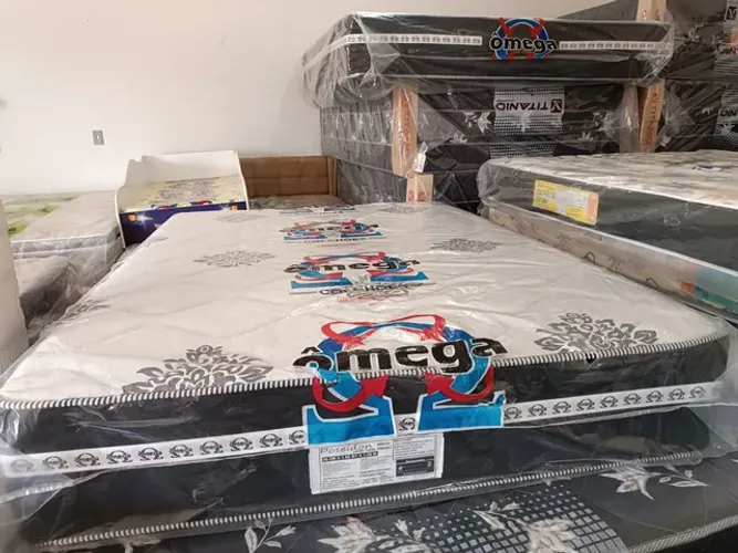 COLCHÃO DE CASAL MOLAS ENSACADAS ALTO PADRÃO 