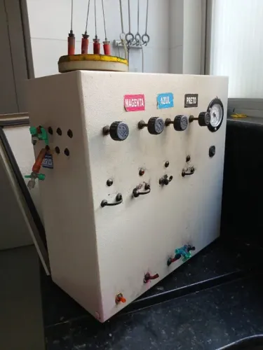 Maquina de encher cartuchos de impressora